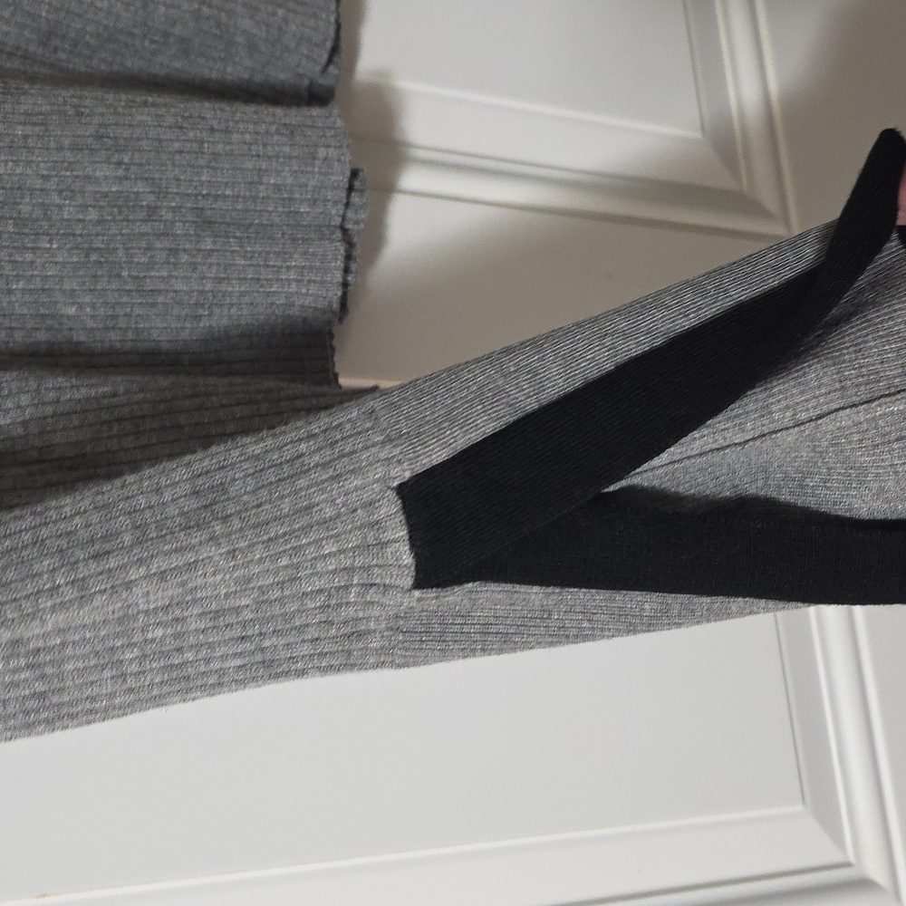POPSUGAR Gray Ribbed Knit Top - Picture 3 of 5